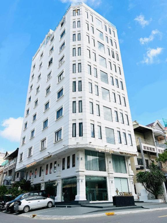 V Boutique Hotel Phnom Penh Exterior photo